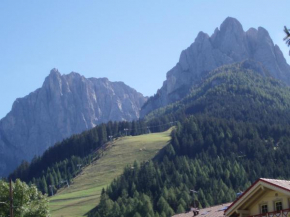 Tobià de Barat Pozza Di Fassa